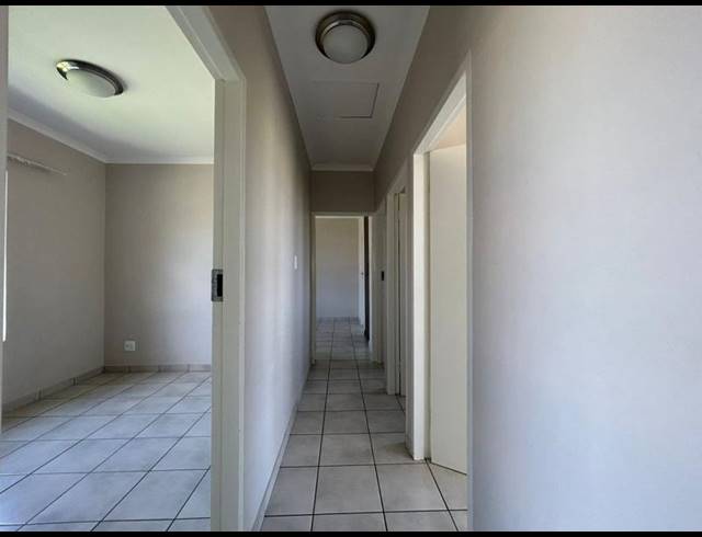 3 BEDROOM HOUSE FOR SALE IN NGWENYA RIVER ESTATE